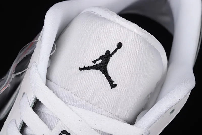 All categories Air Jordan Jordan series basketball shoes Air Jordan 1 Low Air Jordan 1 Low AJ1 Joe 1 black and white panda low-top cultural and leisure sports sneakers DC0774-100